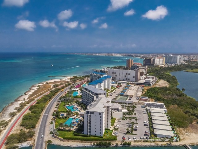 5 Reasons to Invest in Aruba