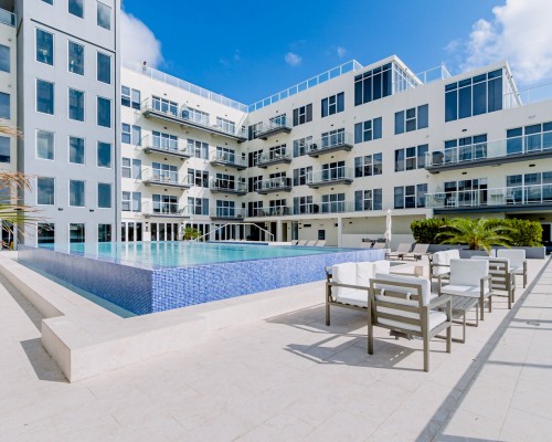 Harbour House 304 – Oceanfront 3-Bedroom Condo